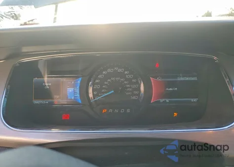 2018 Ford Taurus Sel z USA, uszkodzony, nr VIN 1FAHP2E81JG124723